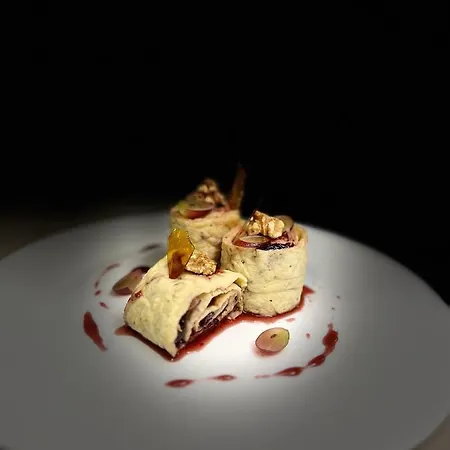 Vega Restaurant & 게스트하우스 4*