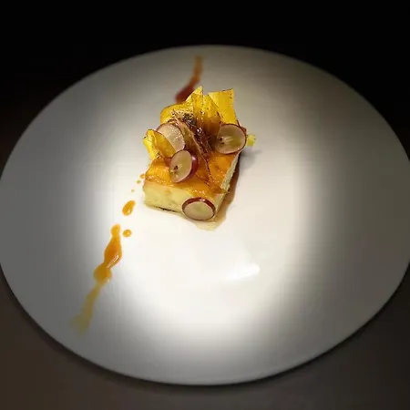 Vega Restaurant & 4*