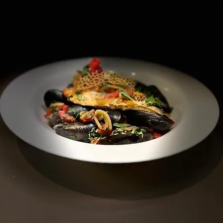 Vega Restaurant & 4* Orşova