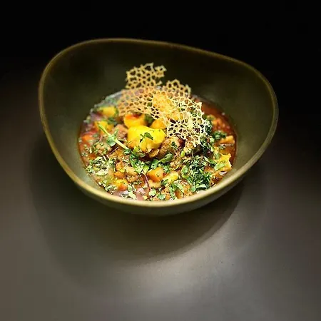 Vega Restaurant & 4* Orşova