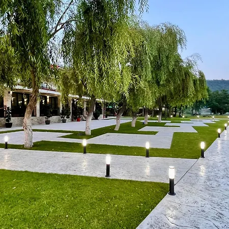 Vega Restaurant & Konukevi Orşova