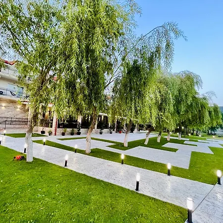 Vega Restaurant & 4* Orşova